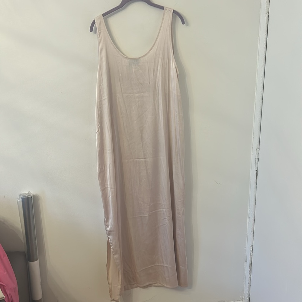 Legoe Heritage Women's Pink Satin Seville Nursing Dress Slip Maxi Dress - Picture 7 of 7